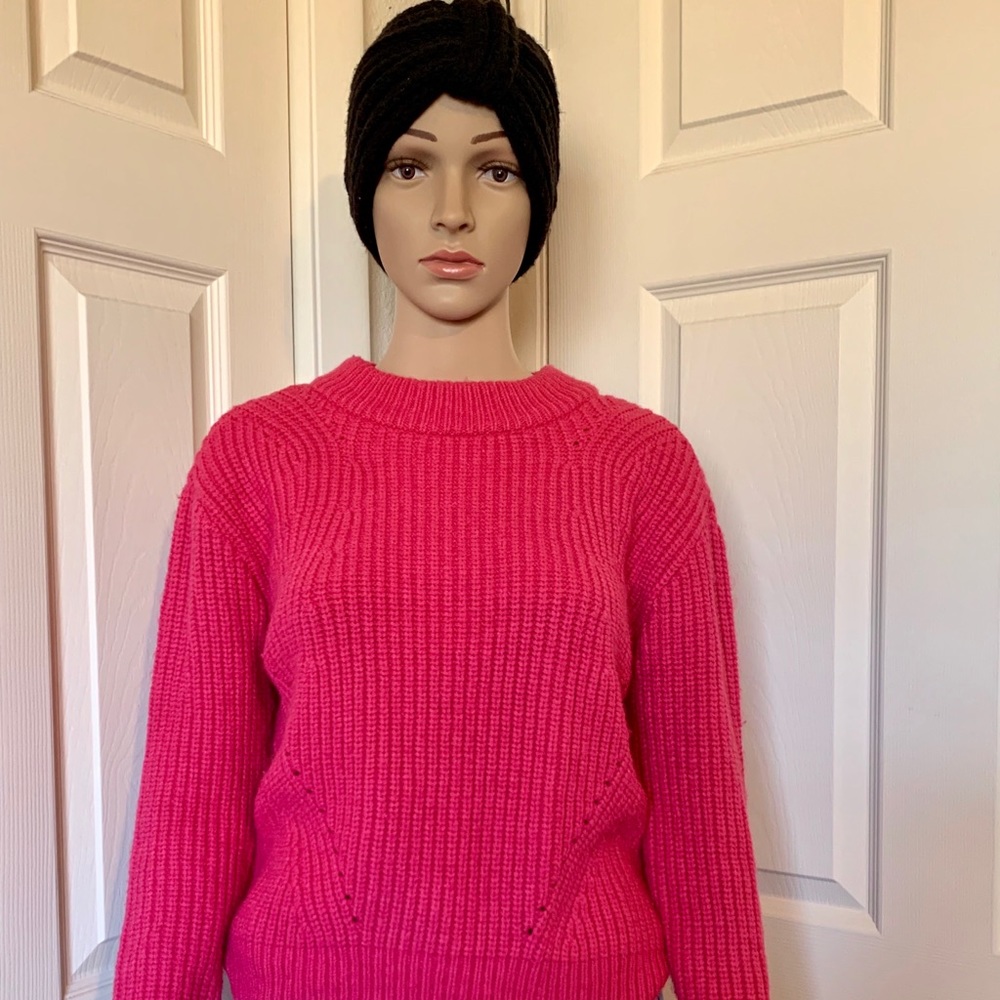 Brand New Hayes Pink Knit Crew Neck Sweater